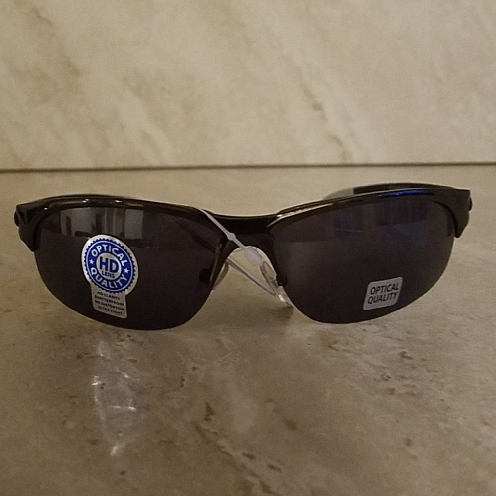 PUGS Sunglasses UV400